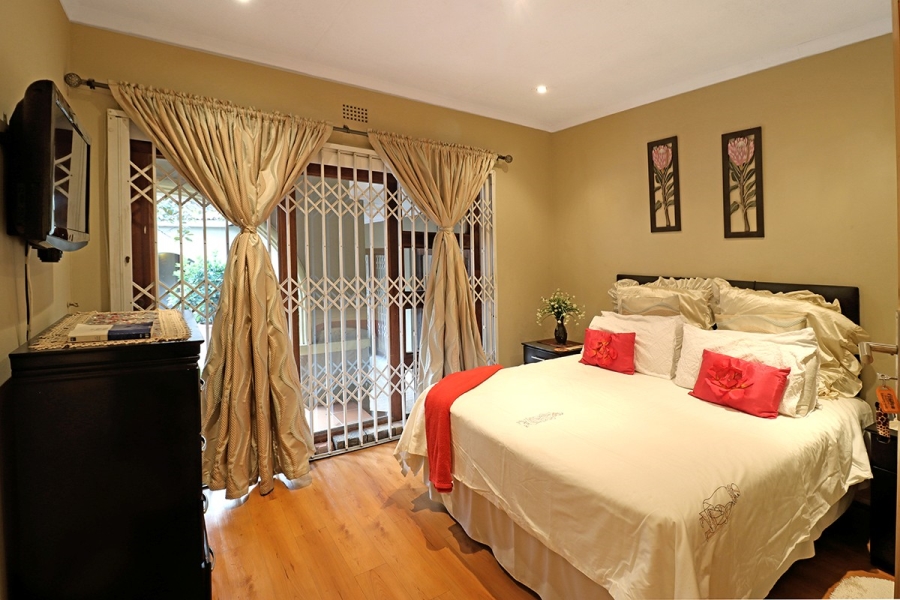 6 Bedroom Property for Sale in Bryanston Gauteng