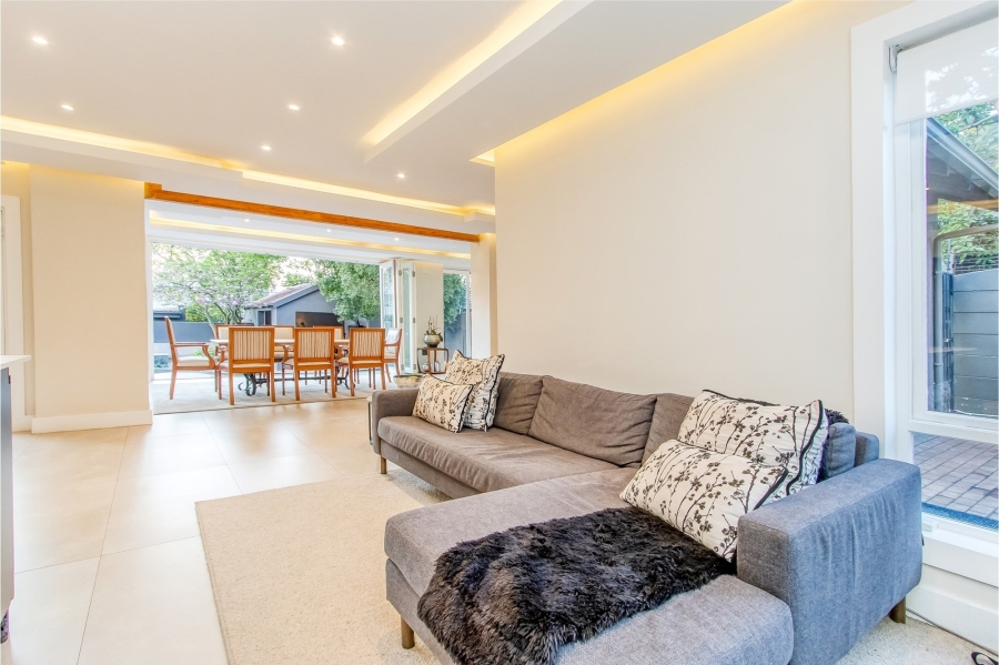 3 Bedroom Property for Sale in Parkview Gauteng