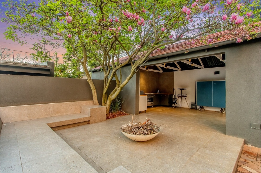 3 Bedroom Property for Sale in Parkview Gauteng