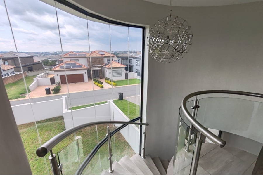4 Bedroom Property for Sale in Blue Valley Golf Estate Gauteng