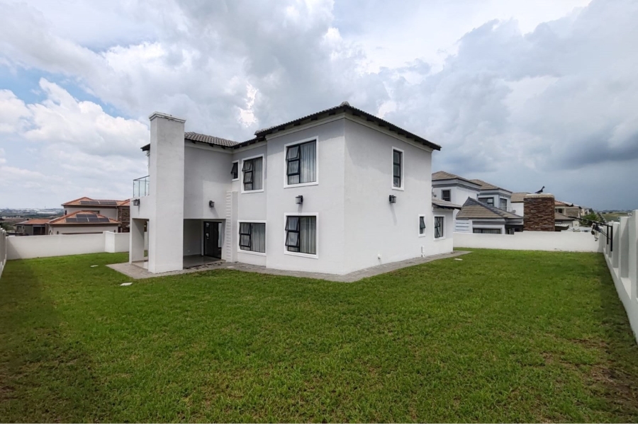 4 Bedroom Property for Sale in Blue Valley Golf Estate Gauteng