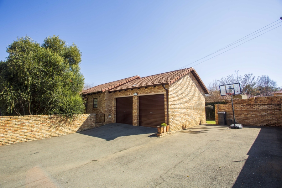 3 Bedroom Property for Sale in Fourways Gauteng