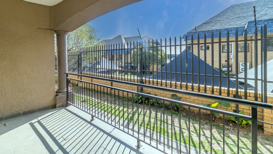 2 Bedroom Property for Sale in Ferndale Gauteng
