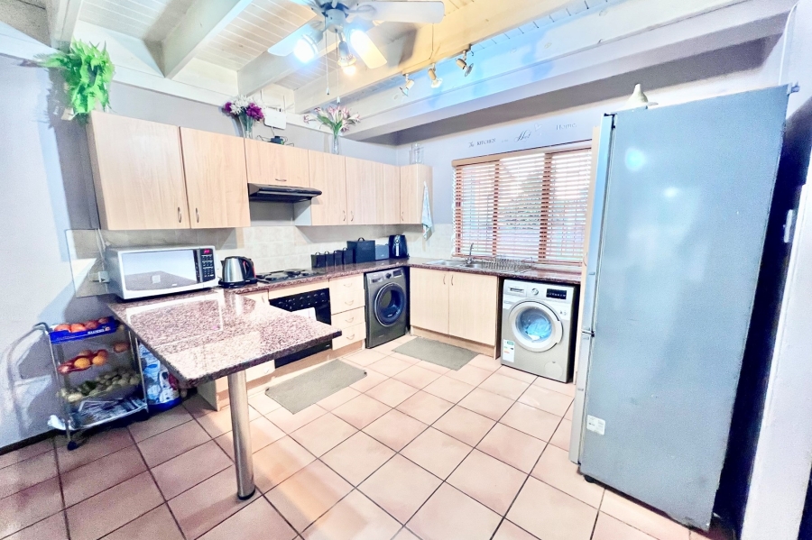 4 Bedroom Property for Sale in Carlswald Gauteng