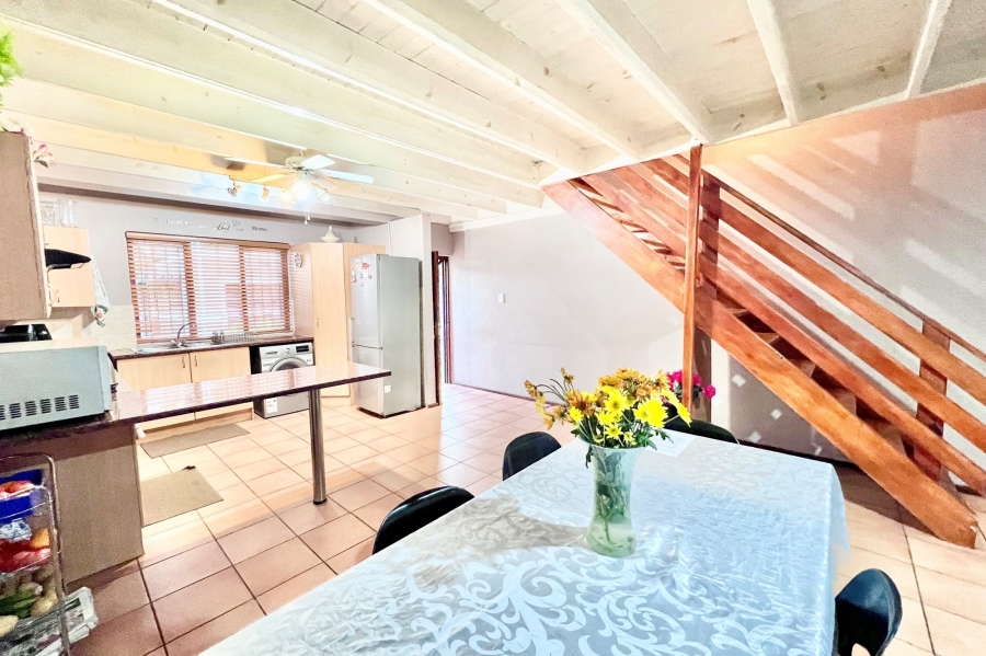 4 Bedroom Property for Sale in Carlswald Gauteng