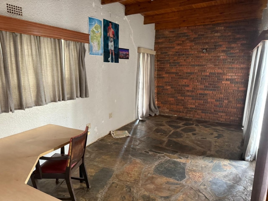 4 Bedroom Property for Sale in Alan Manor Gauteng