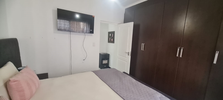 3 Bedroom Property for Sale in Greenstone Hill Gauteng