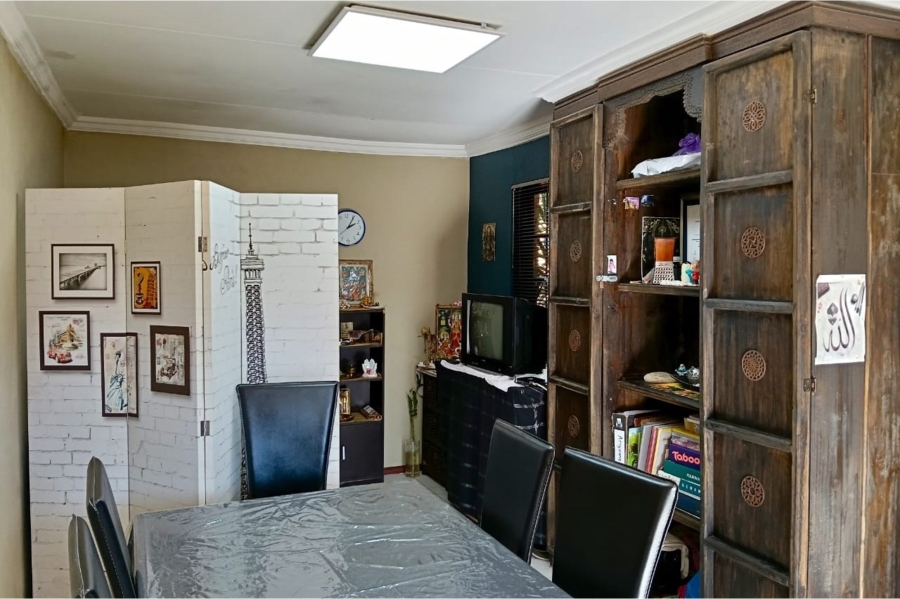 2 Bedroom Property for Sale in Clubview Gauteng