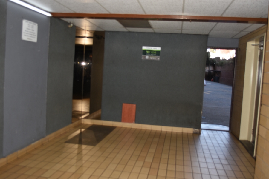2 Bedroom Property for Sale in Sunnyside Gauteng