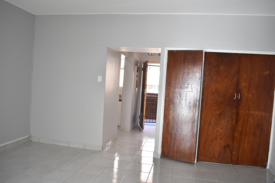 2 Bedroom Property for Sale in Pretoria Central Gauteng