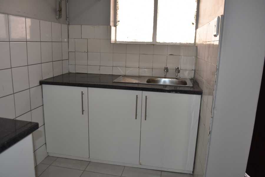 2 Bedroom Property for Sale in Pretoria Central Gauteng