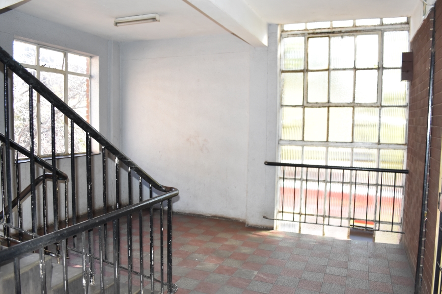 2 Bedroom Property for Sale in Pretoria Central Gauteng