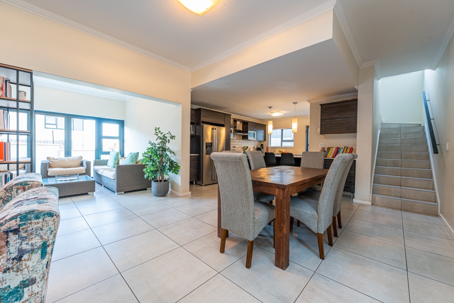 4 Bedroom Property for Sale in Ruimsig Gauteng
