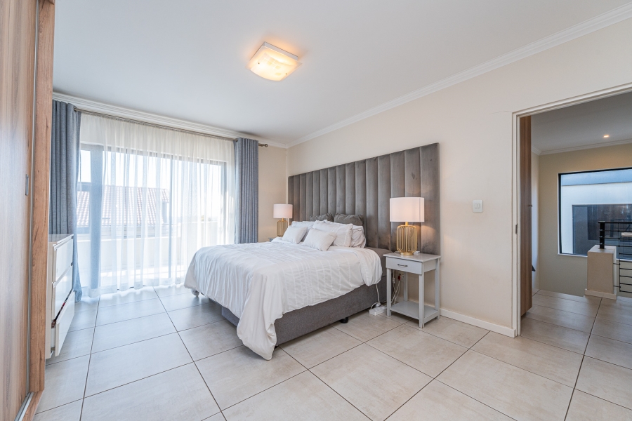 4 Bedroom Property for Sale in Ruimsig Gauteng