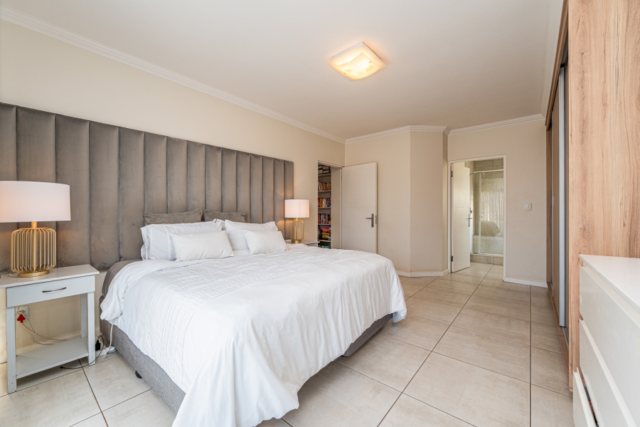 4 Bedroom Property for Sale in Ruimsig Gauteng