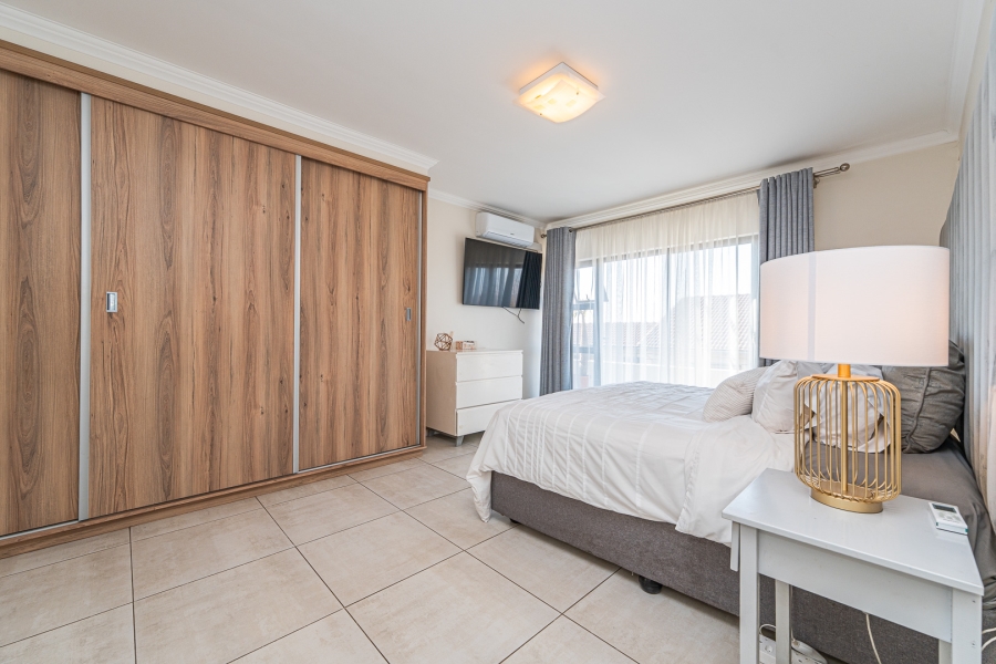 4 Bedroom Property for Sale in Ruimsig Gauteng