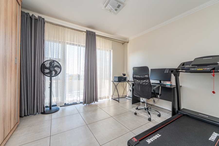 4 Bedroom Property for Sale in Ruimsig Gauteng