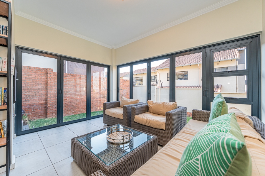 4 Bedroom Property for Sale in Ruimsig Gauteng