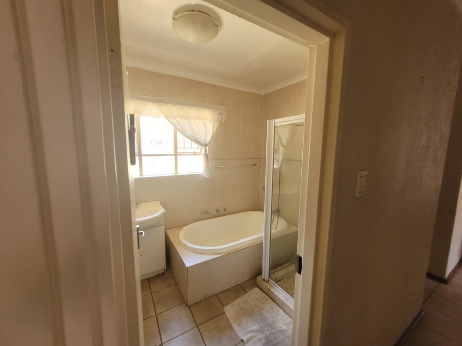 To Let 3 Bedroom Property for Rent in Doornpoort Gauteng