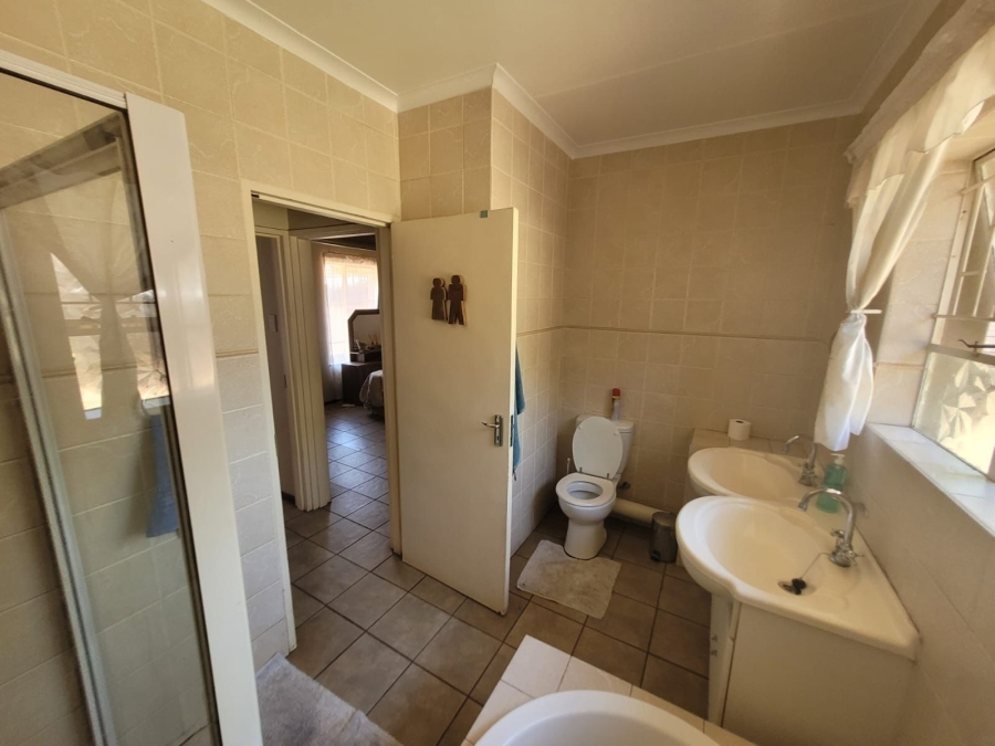 To Let 3 Bedroom Property for Rent in Doornpoort Gauteng