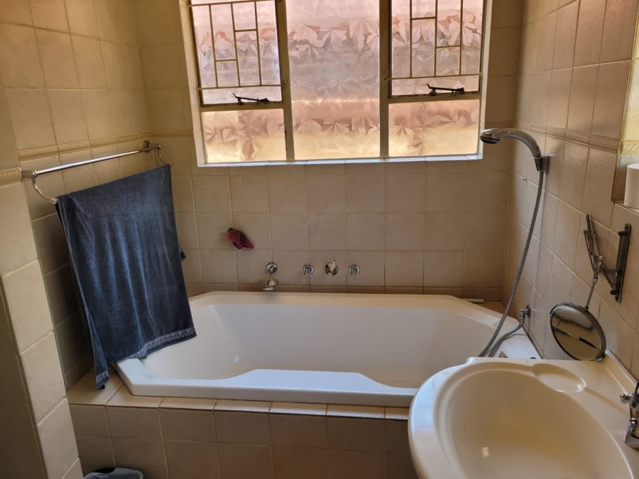 To Let 3 Bedroom Property for Rent in Doornpoort Gauteng