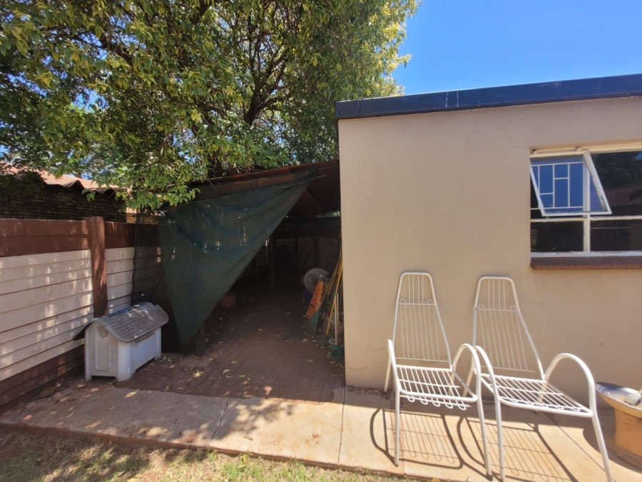 To Let 3 Bedroom Property for Rent in Doornpoort Gauteng