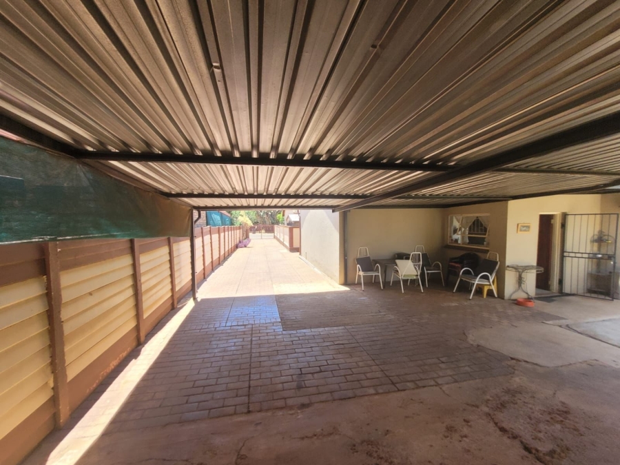 To Let 3 Bedroom Property for Rent in Doornpoort Gauteng