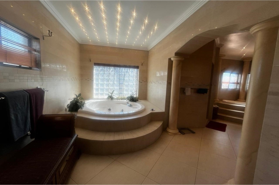 4 Bedroom Property for Sale in Sunward Park Gauteng