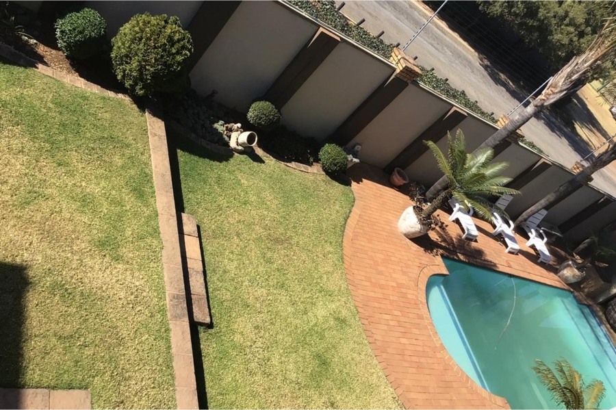 4 Bedroom Property for Sale in Sunward Park Gauteng