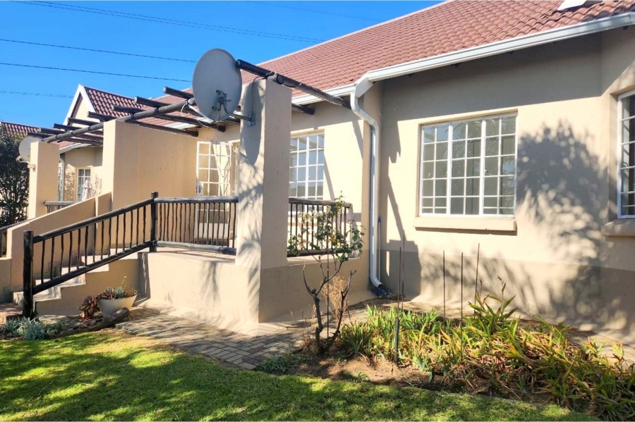 2 Bedroom Property for Sale in Eden Glen Gauteng