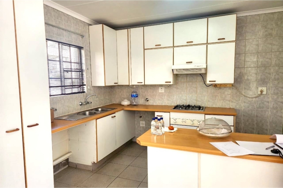 2 Bedroom Property for Sale in Eden Glen Gauteng