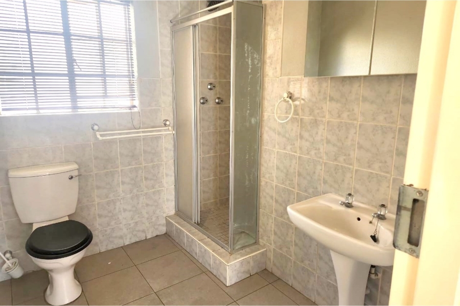 2 Bedroom Property for Sale in Eden Glen Gauteng