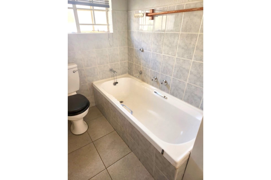 2 Bedroom Property for Sale in Eden Glen Gauteng