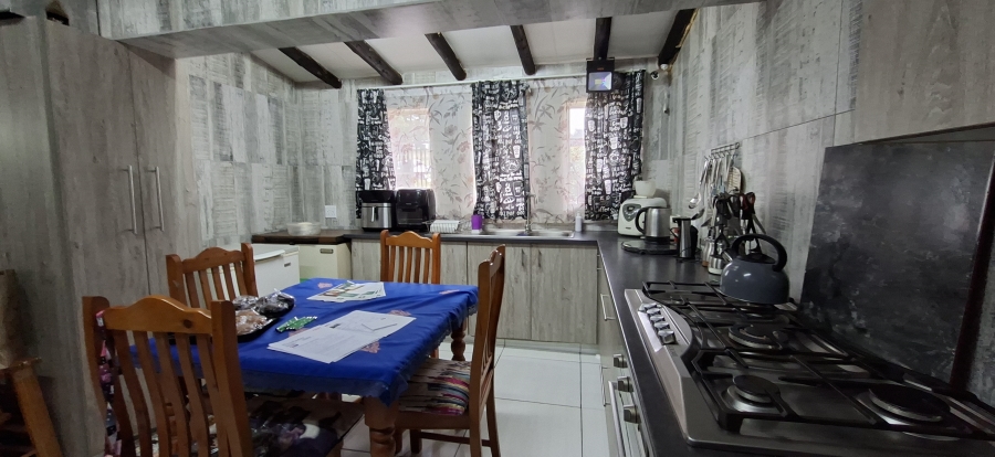 3 Bedroom Property for Sale in Wentworth Park Gauteng