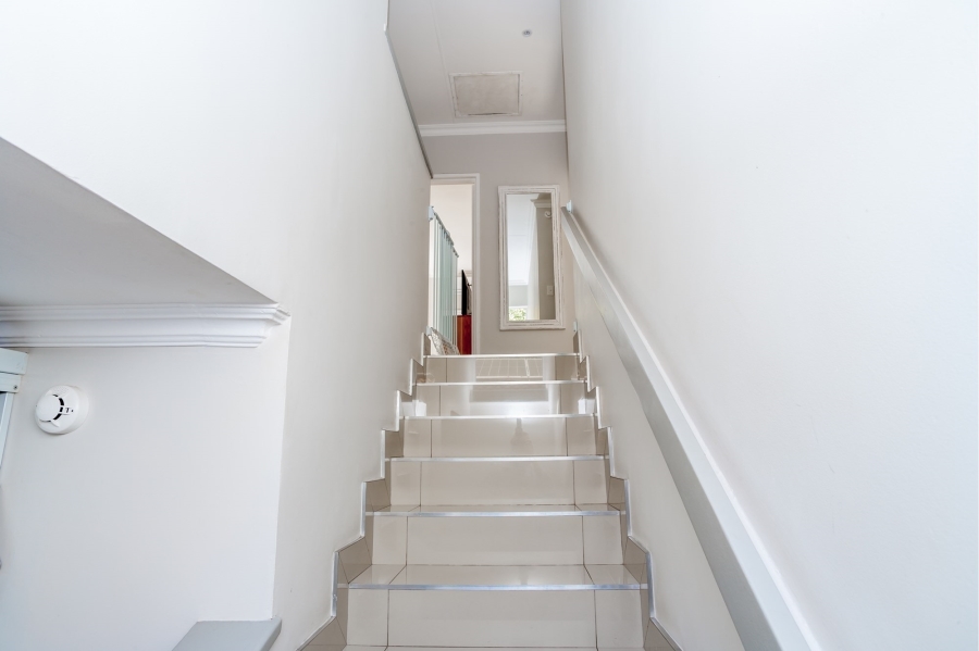3 Bedroom Property for Sale in Bryanston Gauteng