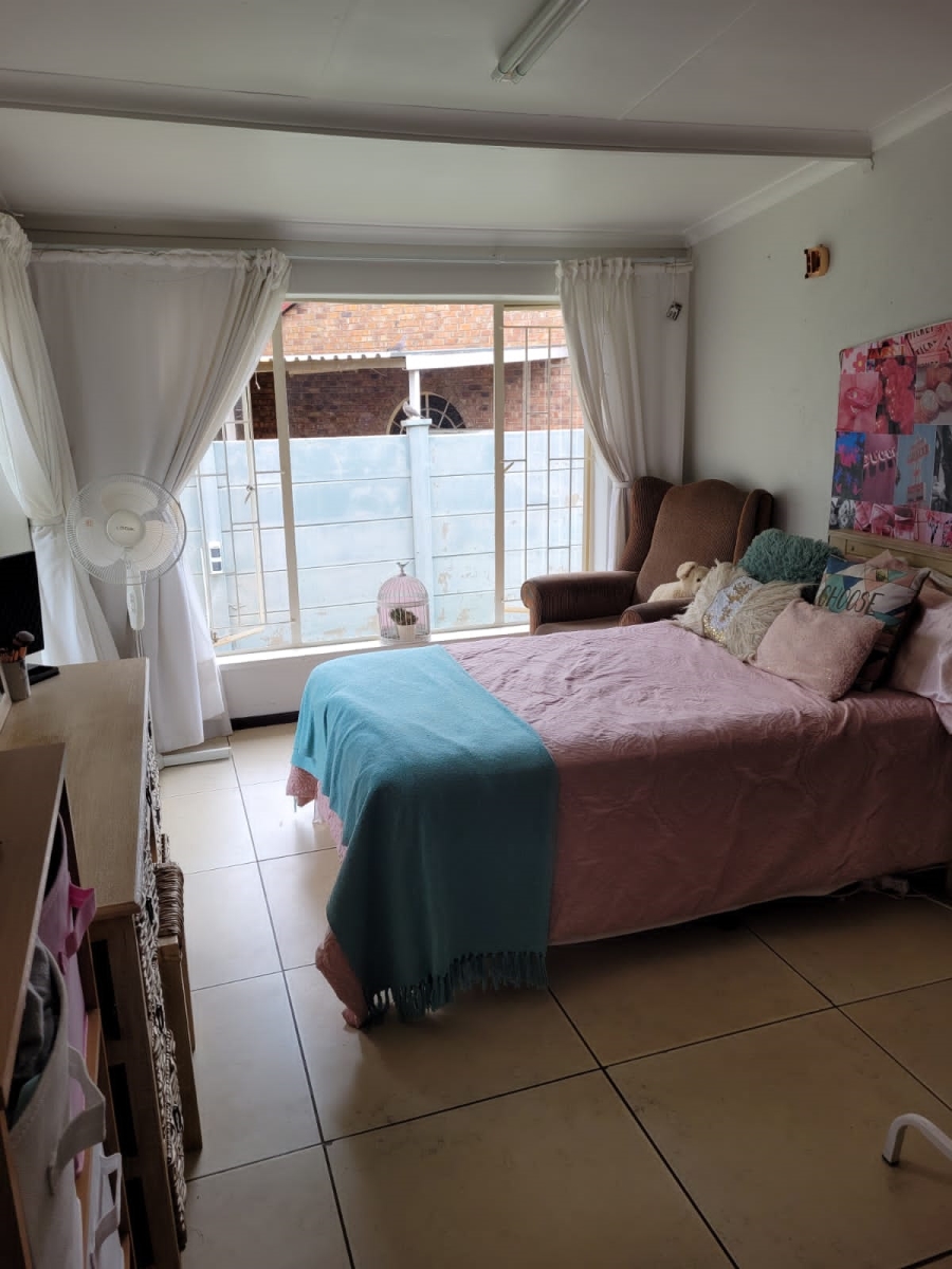 3 Bedroom Property for Sale in Randpoort Gauteng