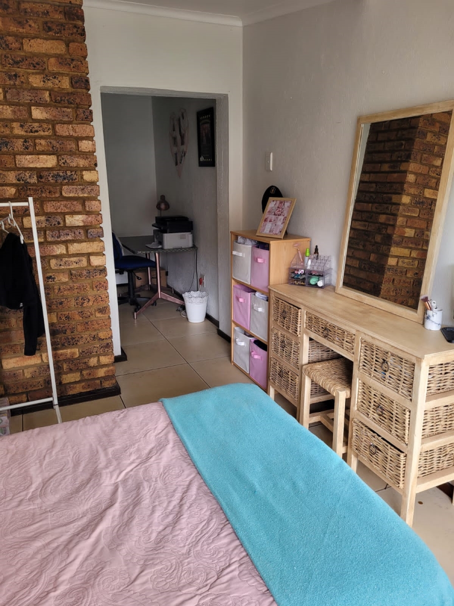3 Bedroom Property for Sale in Randpoort Gauteng