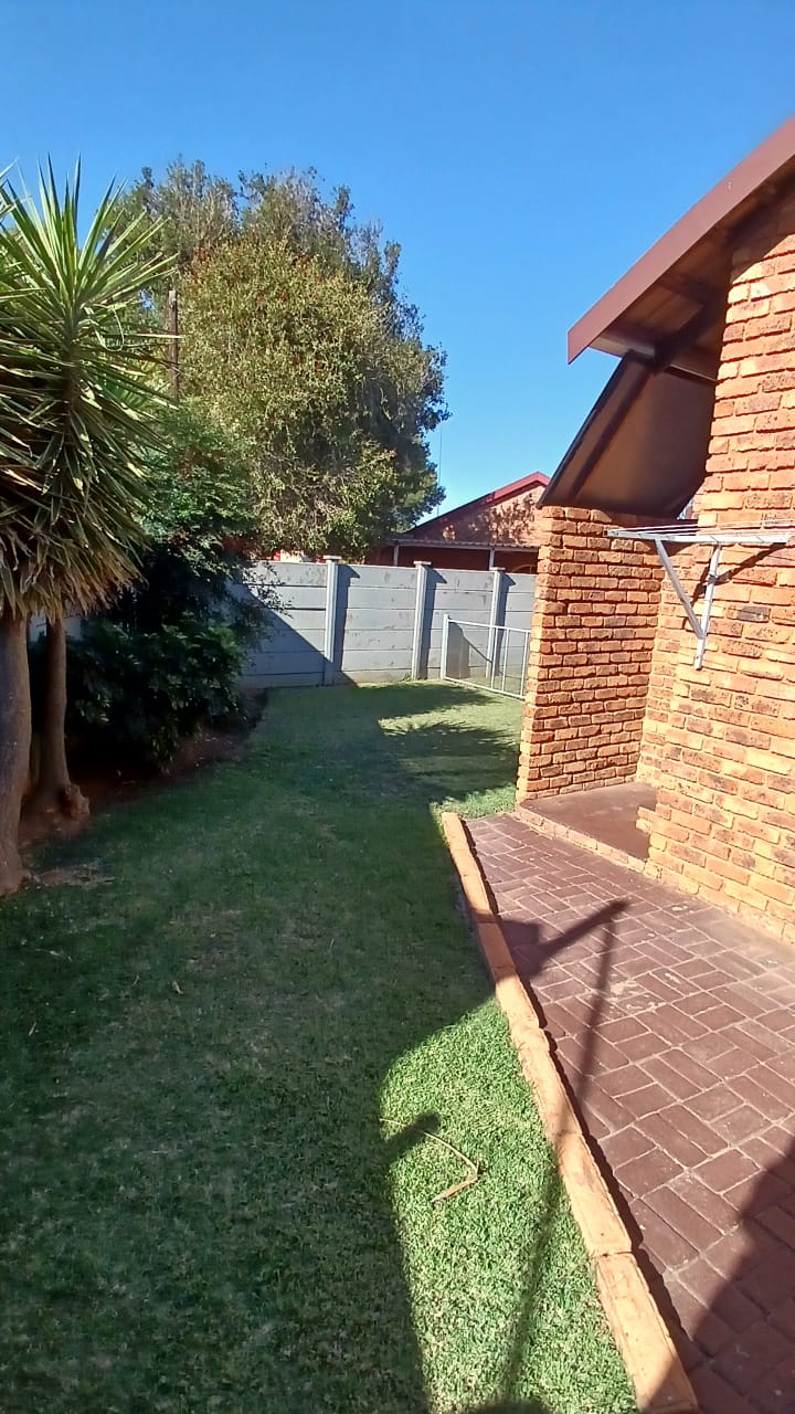 3 Bedroom Property for Sale in Randpoort Gauteng