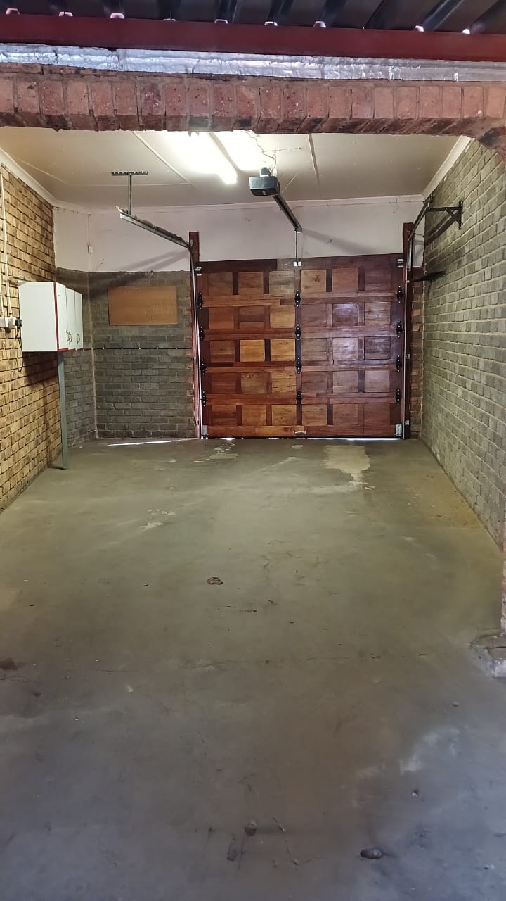 3 Bedroom Property for Sale in Randpoort Gauteng