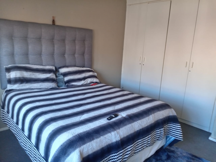 To Let 2 Bedroom Property for Rent in Halfway Gardens Gauteng