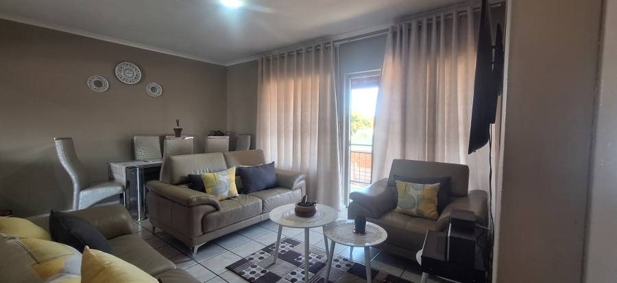 2 Bedroom Property for Sale in Wentworth Park Gauteng
