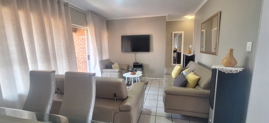 2 Bedroom Property for Sale in Wentworth Park Gauteng