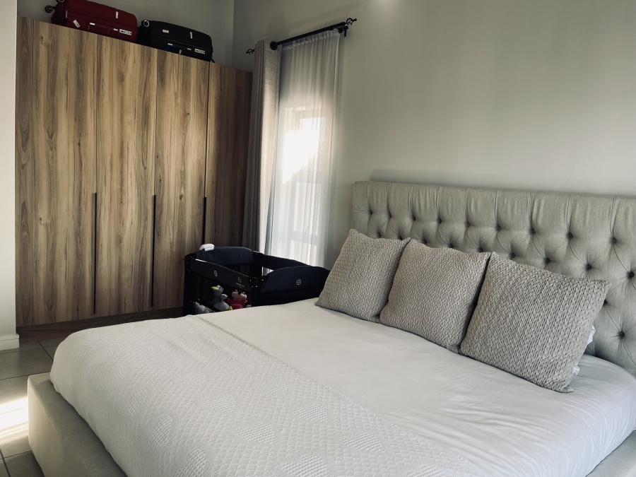 2 Bedroom Property for Sale in Aspen Hills Gauteng