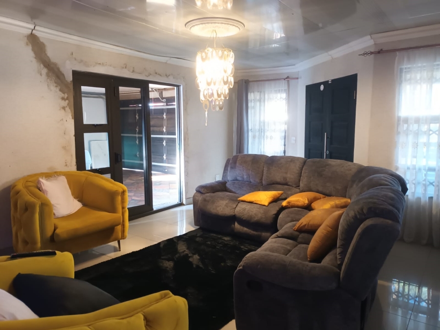 3 Bedroom Property for Sale in Elandspoort Gauteng