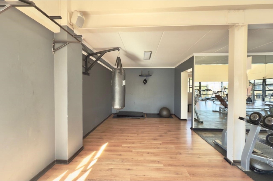 To Let 2 Bedroom Property for Rent in Douglasdale Gauteng