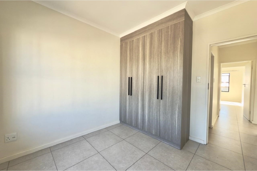 To Let 2 Bedroom Property for Rent in North Riding Gauteng
