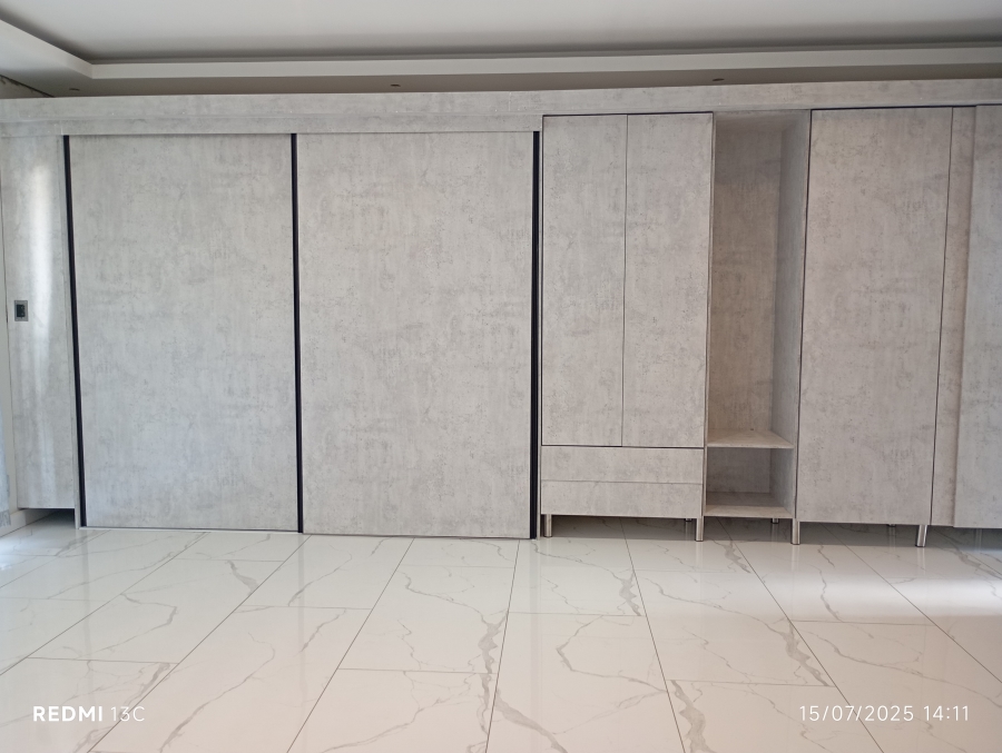 To Let 4 Bedroom Property for Rent in Allen Grove Gauteng