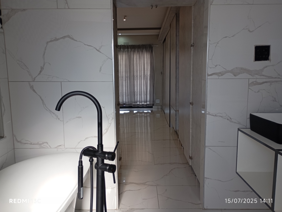 To Let 4 Bedroom Property for Rent in Allen Grove Gauteng