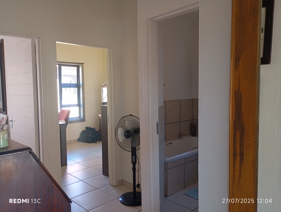 3 Bedroom Property for Sale in Ravenswood Gauteng