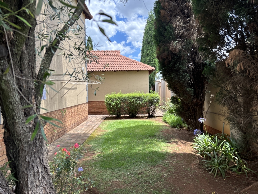 3 Bedroom Property for Sale in Ravenswood Gauteng